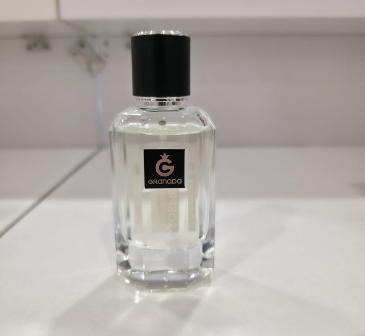 VSL10 - Black Essence Parfum